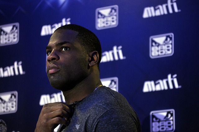 击中攻破巴 击中攻破巴